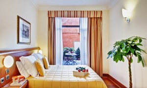 hotel-ponte-sisto-rome-rooms-luxury-club-venere-01